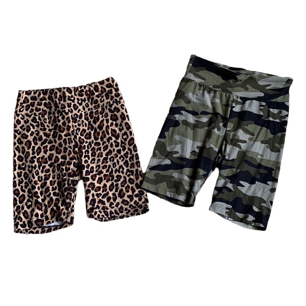 Lot Of 2 Biker Shorts Animal Print & Camo size spandex small‎ and XS